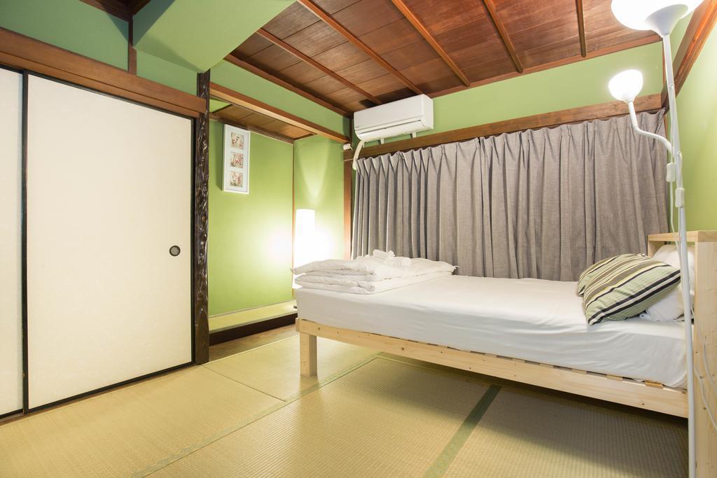 Ferienwohnung Sakuragawa House Ōsaka Exterior foto