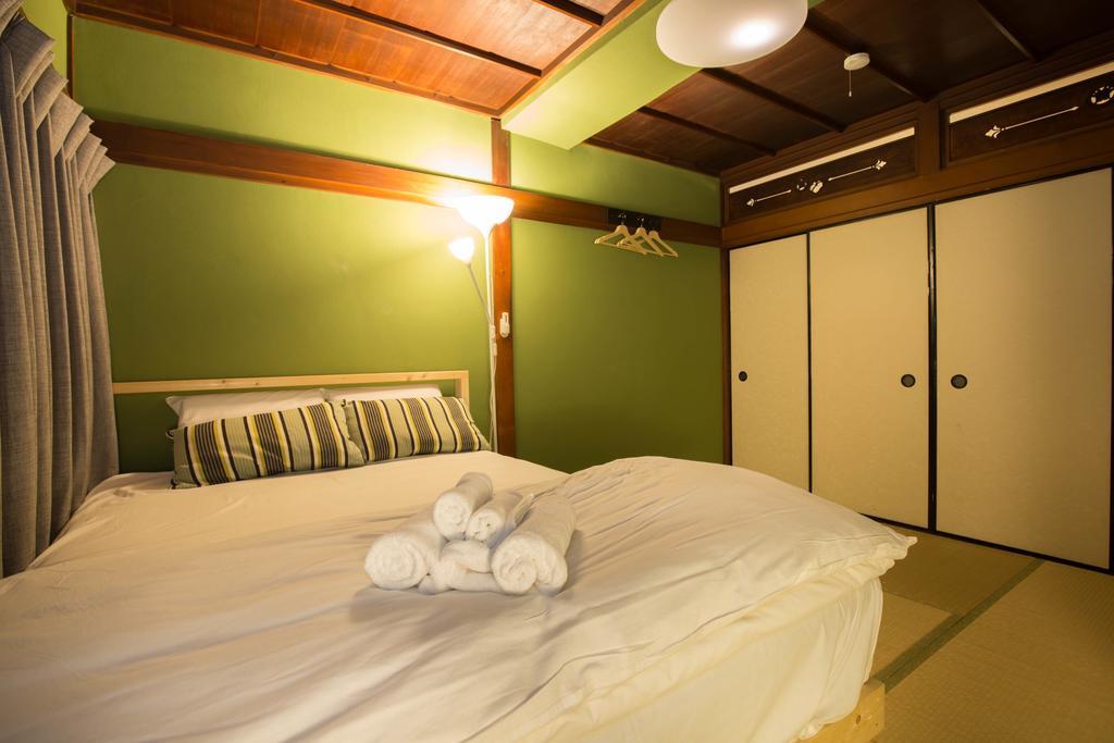 Ferienwohnung Sakuragawa House Ōsaka Exterior foto